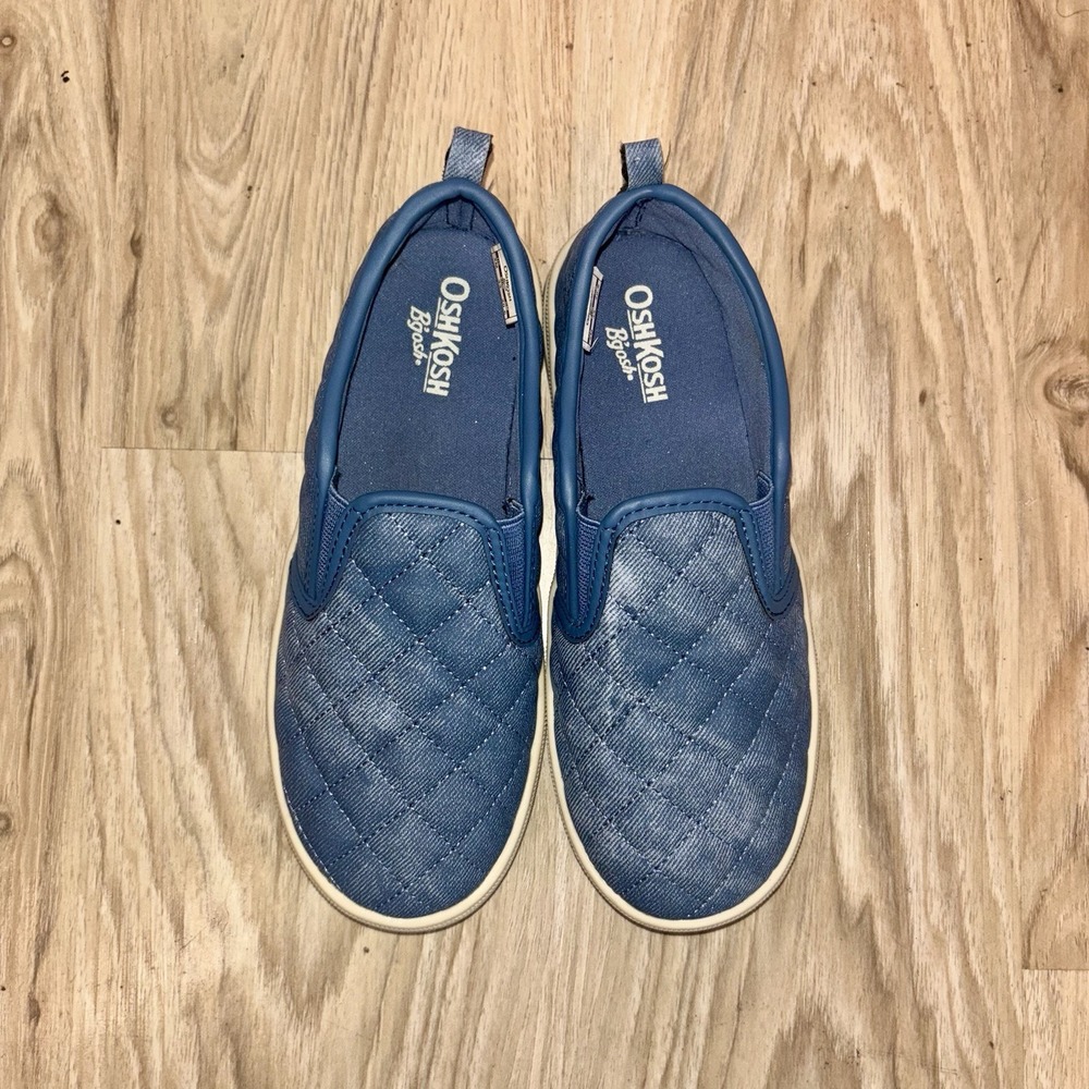 OSHKOSH Girls Toddler Size 2M Blue Denim‎ Slip-On Sneakers NWOT
